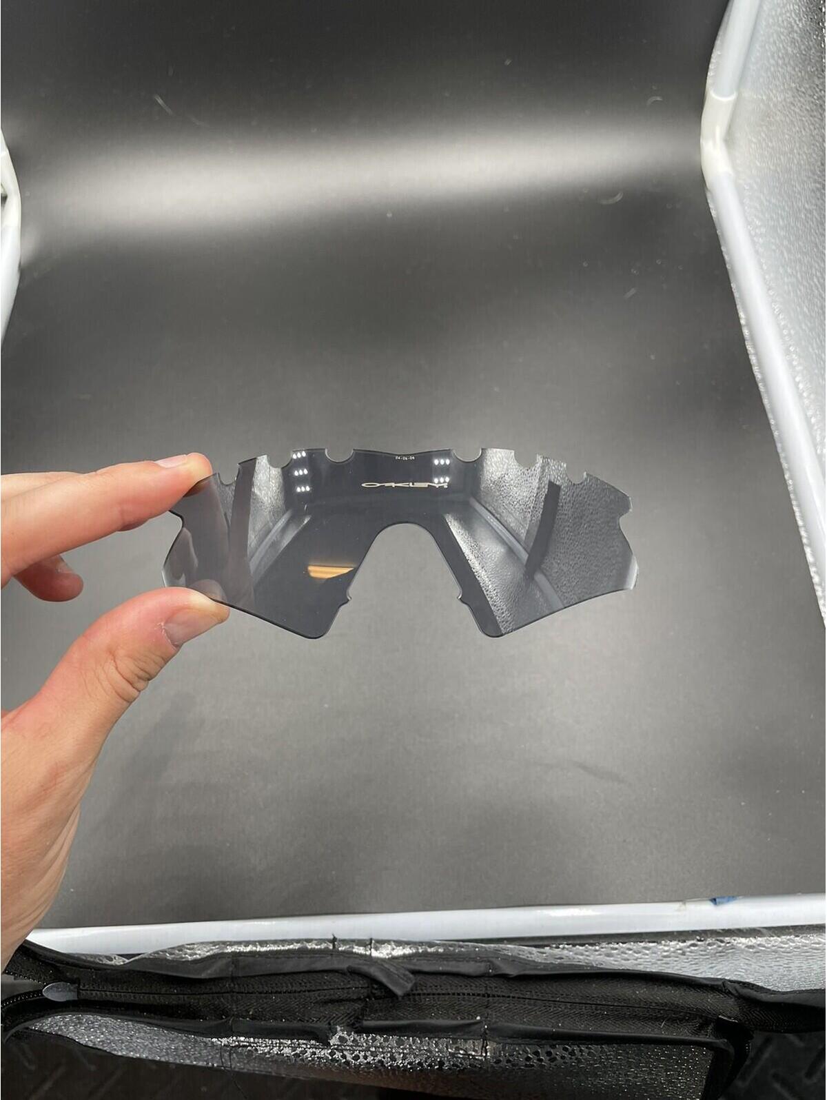 Oakley M-Frame Gen 2 Vented Grey Iridium Lens